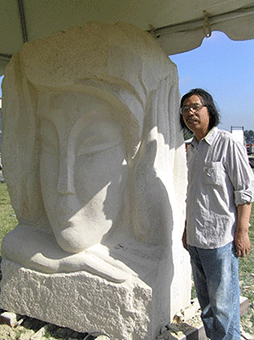 Master-Lei-carving-Meditation master lei